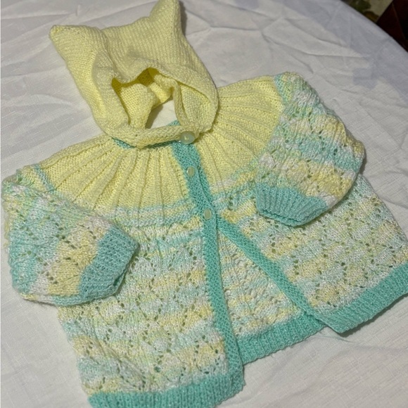 Vintage Yellow and Green Knitted Baby Cardigan and Hat - Picture 3 of 9